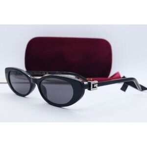 Gucci GG 1680S 002 Cat Eye Black Sunglasses Gray Lenses 52mm